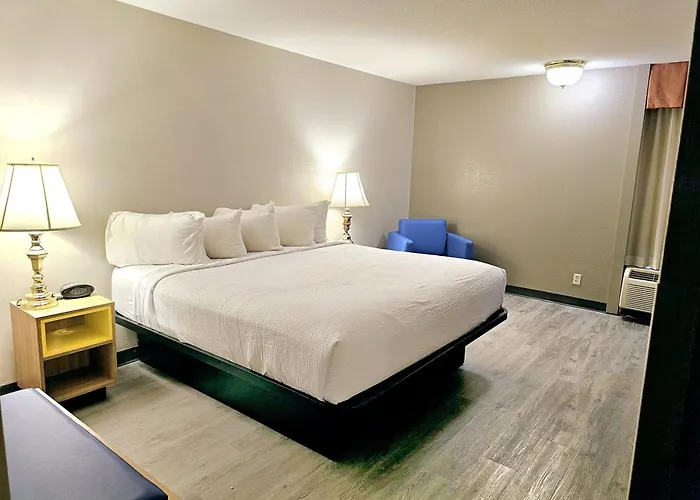 Days Inn By Wyndham Rolla