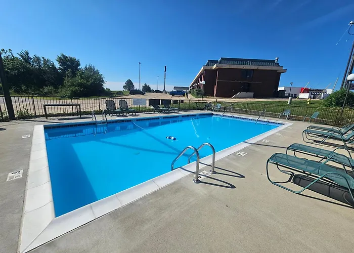 Days Inn By Wyndham Rolla