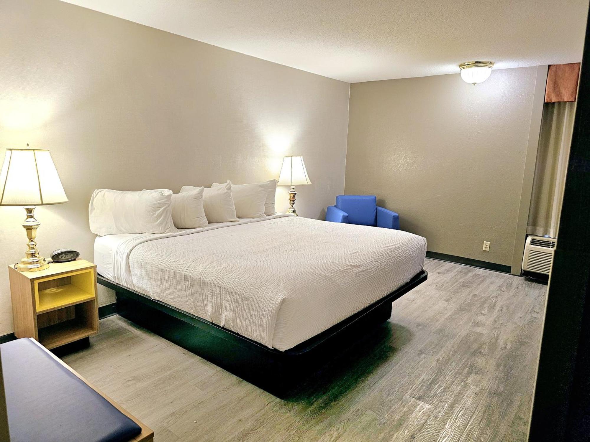 Days By Wyndham Hotel