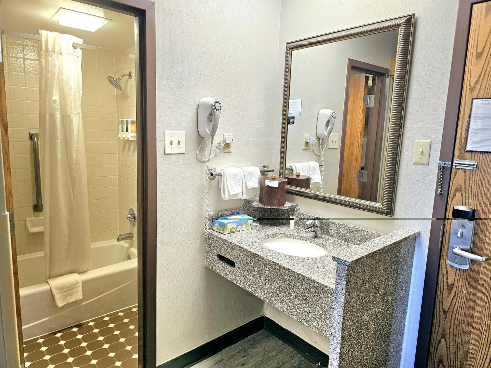 Days By Wyndham Hotel Rolla