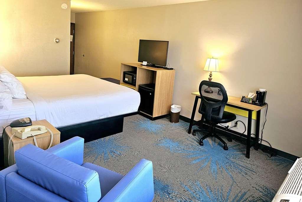 Days By Wyndham Hotel Rolla